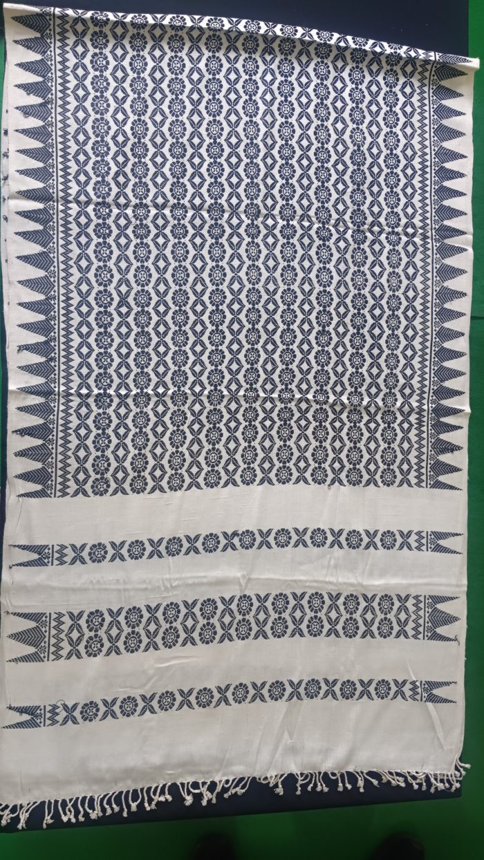 Indi (Eri Silk) Stole - Image 2